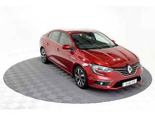 2021 (211) Renault Megane