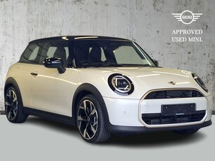 2024 Mini Hatch