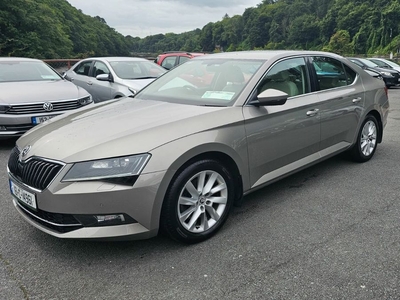 2016 - Skoda Superb Manual