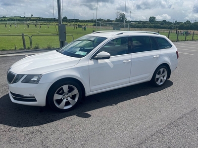 2018 - Skoda Octavia Manual