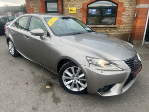 LEXUS IS 300 H