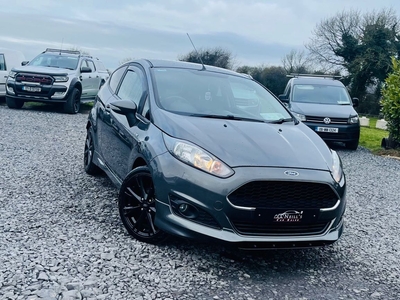 2017 - Ford Fiesta Manual