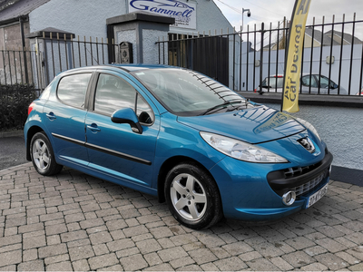 PEUGEOT 207