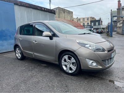 RENAULT SCENIC