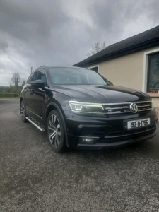 2019 - Volkswagen Tiguan Automatic