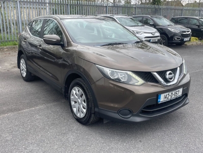 2014 - Nissan Qashqai Manual