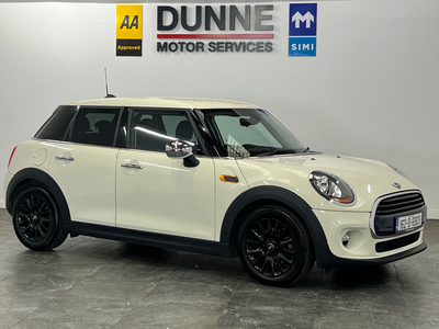 2016 (162) Mini Cooper