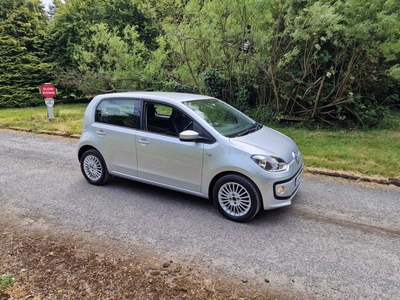 2014 - Volkswagen up! Automatic