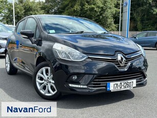 2017 (171) Renault Clio