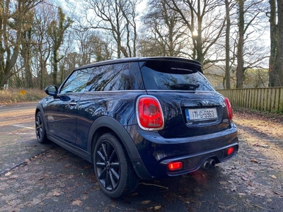 2017 - Mini Cooper Automatic