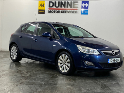 2012 (12) Opel Astra