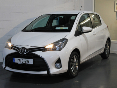 2017 (171) Toyota Yaris