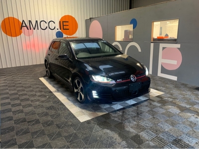 2017 (171) Volkswagen Golf