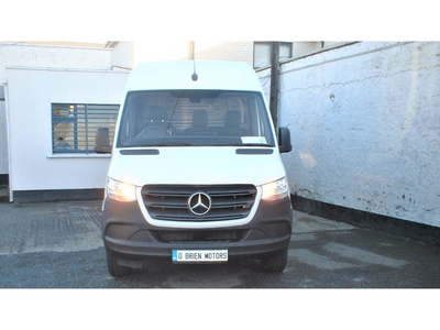 MERCEDES-BENZ SPRINTER