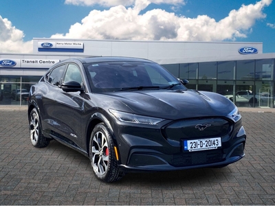 2023 - Ford Mustang Mach-E Automatic