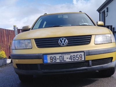 1999 - Volkswagen Passat Manual