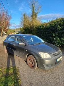 2005 - Toyota Corolla Manual