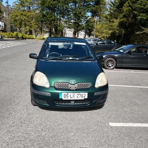 2005 - Toyota Yaris Manual