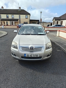 2006 - Toyota Avensis Manual