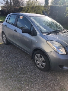 2006 - Toyota Yaris Manual