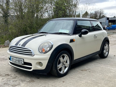 2007 - Mini Cooper ---