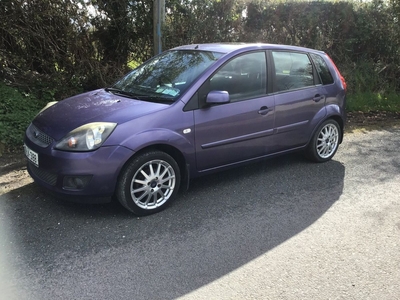 2008 - Ford Fiesta Manual