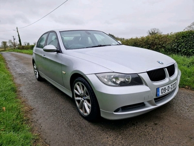 2009 - BMW 3-Series Manual