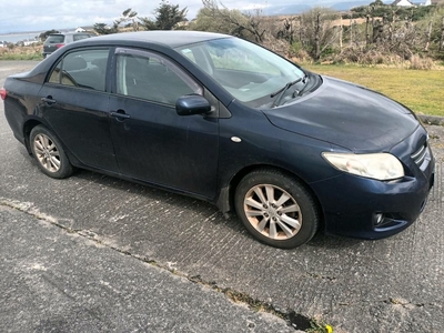 2009 - Toyota Corolla Manual