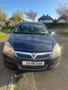 2009 - Vauxhall Astra ---