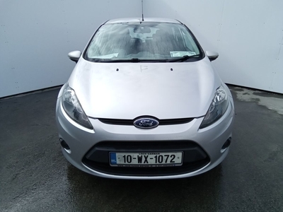 2010 - Ford Fiesta Manual