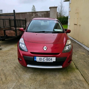 2010 - Renault Clio Automatic