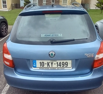 2010 - Skoda Fabia Manual