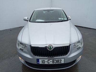 2010 - Skoda Superb Manual