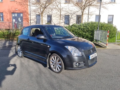 2010 - Suzuki Swift ---