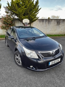 2010 - Toyota Avensis Manual