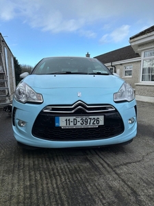 2011 - Citroen DS 3 Manual