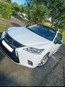 2011 - Lexus CT Automatic