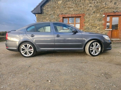 2011 - Skoda Octavia Manual