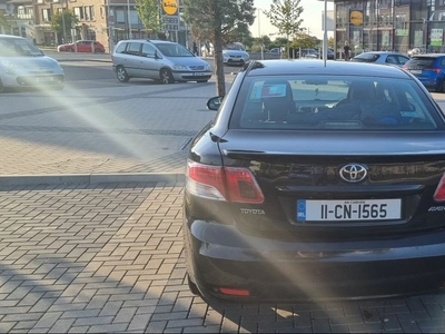 2011 - Toyota Avensis Manual