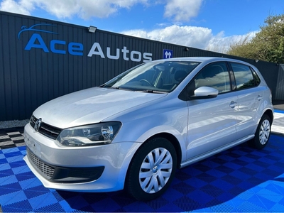 2011 - Volkswagen Polo Automatic