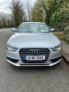 2012 - Audi A4 Manual