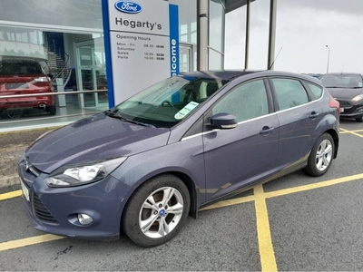 2012 - Ford Focus Manual