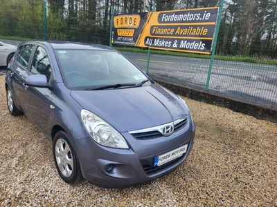 2012 - Hyundai i20 Manual