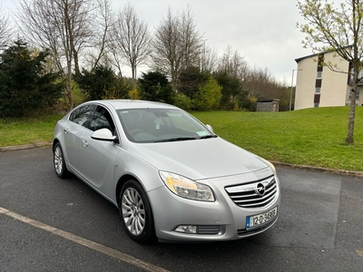 2012 - Opel Insignia Manual