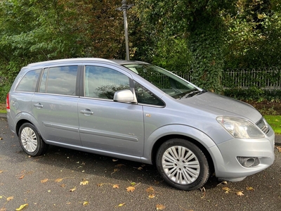 2012 - Opel Zafira Manual