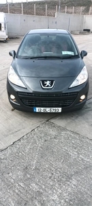 2012 - Peugeot 207 Manual