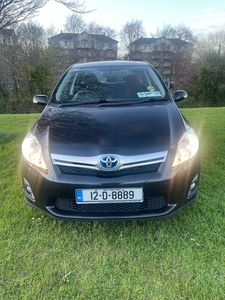 2012 - Toyota Auris Automatic