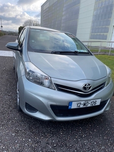 2012 - Toyota Yaris Manual