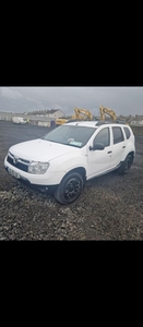 2013 - Dacia Duster Manual