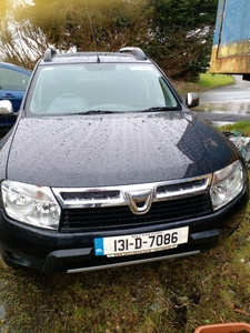 2013 - Dacia Duster Manual